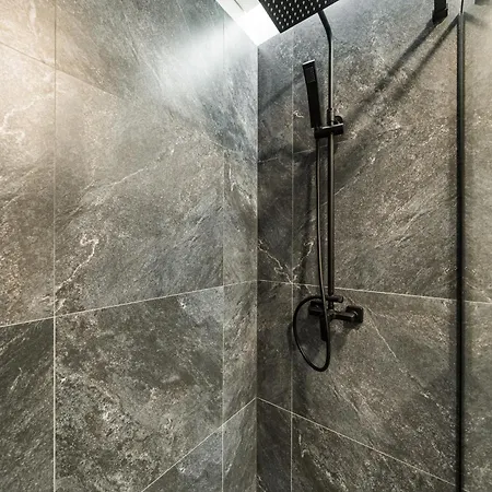 Riverra House - Panorama View Каунас