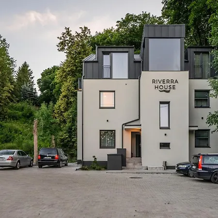 Riverra House - Panorama View *