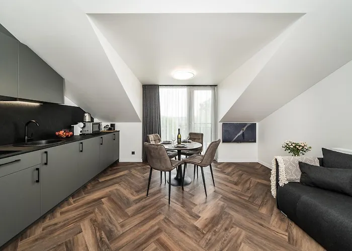 Riverra House - Panorama View *